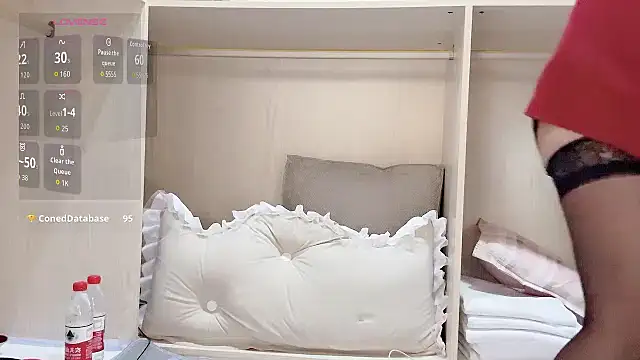 yueyue2003 online show from 11-19-25, 04:12