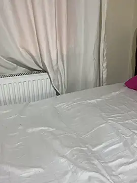 Snapshot of yasemintas chatting on 02-14-25, 09:10 yasemintas online show from 02-14-25, 09:10