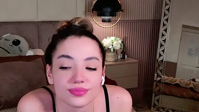 Alice Deleon online show from 02-28-25, 11:56