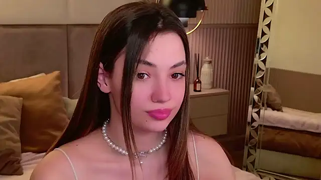 Alice Deleon online show from 03-19-25, 11:36