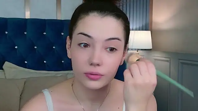 Alice Deleon online show from 04-19-26, 10:36