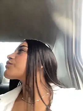 Emily sharlot online show from 11-14-25, 08:18