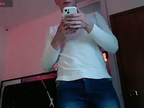 Snapshot of Smith_boy_25 chatting on 02-19-25, 09:14 Smith boy 25 online show from 02-19-25, 09:14