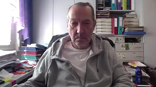 HMStraps01 online show from 03-03-25, 10:38