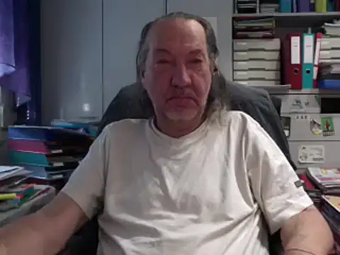 HMStraps01 online show from 03-22-25, 06:11