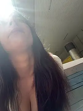 Snapshot of sexymelli18 chatting on 06-07-26, 11:14 sexymelli18 online show from 06-07-26, 11:14
