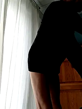 Snapshot of Xavspank2 chatting on 02-15-26, 02:03 Xavspank2 online show from 02-15-26, 02:03