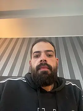 guccititi online show from 11-04-25, 05:23