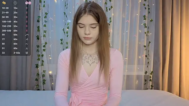 CarolinePepper online show from 03-28-26, 01:11