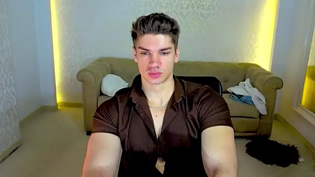 MaxKaiden online show from 05-31-26, 05:15
