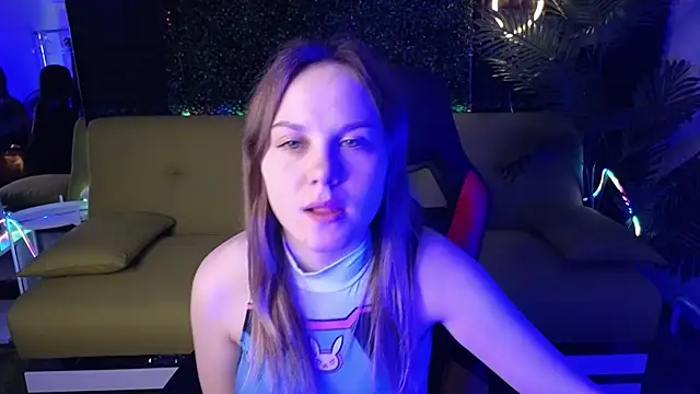 Snapshot of Dyna_bae chatting on 02-27-25, 07:44 Dyna bae online show from 02-27-25, 07:44