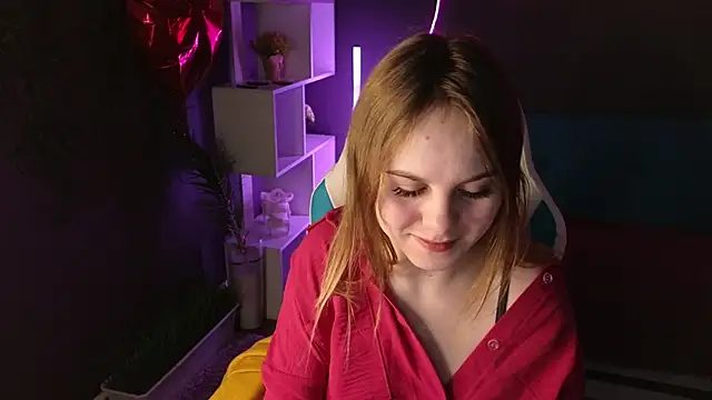 Snapshot of Dyna_bae chatting on 03-09-25, 01:14 Dyna bae online show from 03-09-25, 01:14