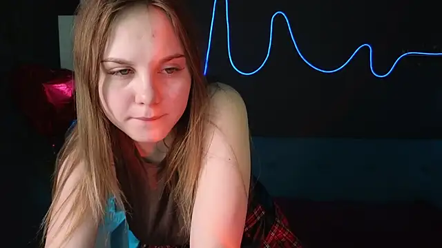 Snapshot of Dyna_bae chatting on 03-20-25, 05:35 Dyna bae online show from 03-20-25, 05:35