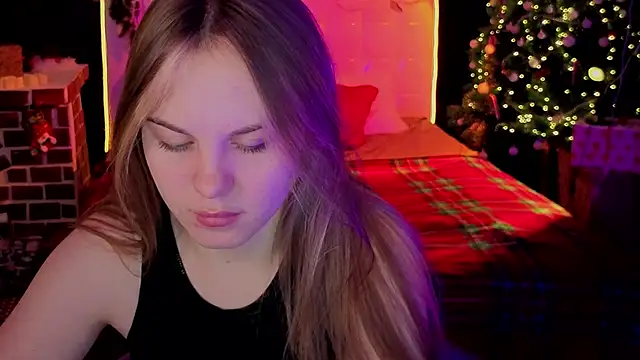 Snapshot of Dyna_bae chatting on 12-16-25, 02:49 Dyna bae online show from 12-16-25, 02:49