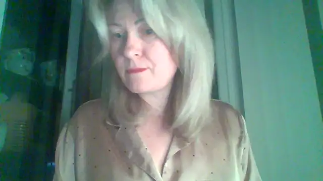 Snapshot of Mary888x chatting on 02-27-25, 05:26 Mary888x online show from 02-27-25, 05:26