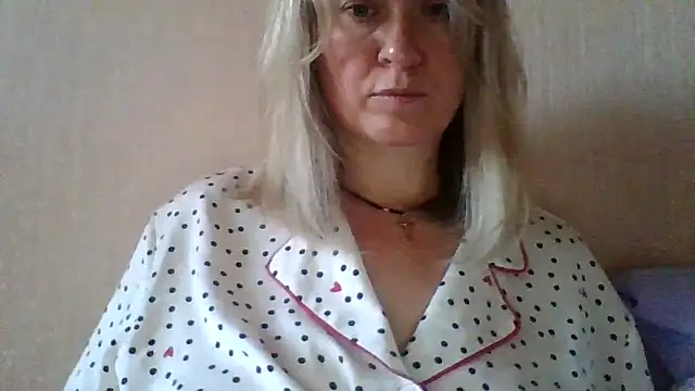 Snapshot of Mary888x chatting on 07-05-26, 05:31 Mary888x online show from 07-05-26, 05:31