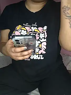 Snapshot of Sassy-soumu chatting on 02-27-25, 07:15 Sassy-soumu online show from 02-27-25, 07:15