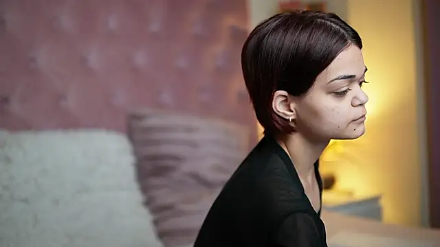 MaiaMini online show from 11-14-25, 10:51