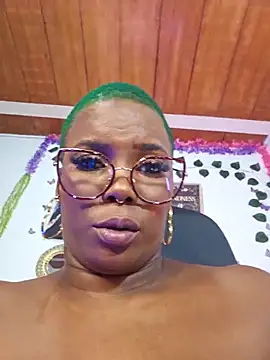 Snapshot of DashaSousaa chatting on 02-27-25, 11:26 DashaSousaa online show from 02-27-25, 11:26