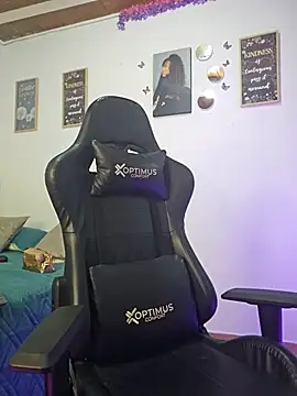 Snapshot of DashaSousaa chatting on 03-03-25, 11:14 DashaSousaa online show from 03-03-25, 11:14