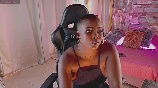 Snapshot of DashaSousaa chatting on 10-14-25, 02:51 DashaSousaa online show from 10-14-25, 02:51