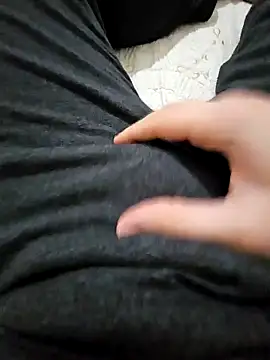 Snapshot of skiciyunis chatting on 01-05-26, 07:50 skiciyunis online show from 01-05-26, 07:50