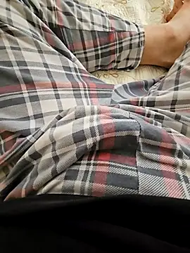 Snapshot of skiciyunis chatting on 02-13-26, 01:40 skiciyunis online show from 02-13-26, 01:40