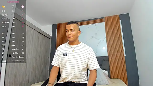 Snapshot of Rafa2004Cruz chatting on 03-18-25, 03:53 Rafa2004Cruz online show from 03-18-25, 03:53