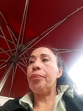 Coeur de luxure online show from 04-21-26, 01:39