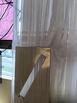 Mrsvictoriaaa online show from 10-30-25, 07:25