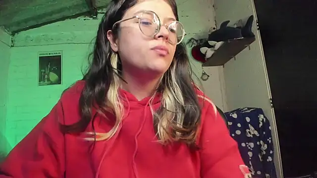 Emily  katz online show from 09-22-25, 11:40