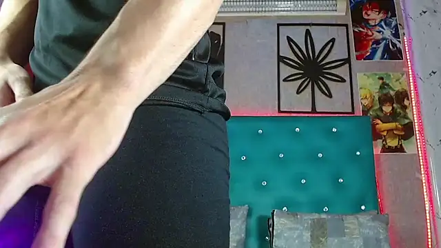 LiamAndrewzz online show from 04-14-26, 03:56