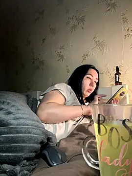 Naughtbaby 2025 online show from 10-08-25, 02:25