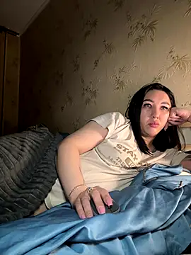 Naughtbaby 2025 online show from 11-02-25, 03:20