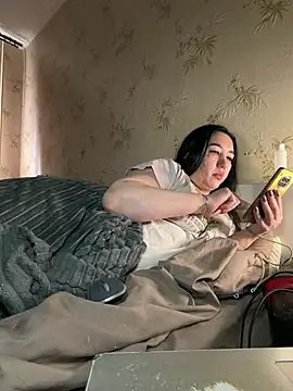 Naughtbaby 2025 online show from 03-20-26, 12:43