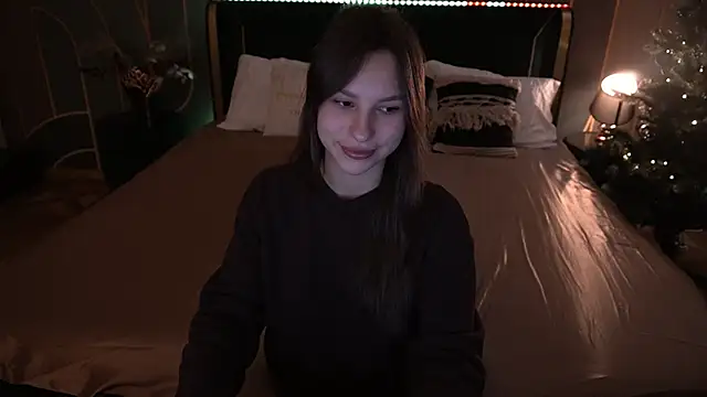 Snapshot of PaigePrado chatting on 12-22-25, 06:43 PaigePrado online show from 12-22-25, 06:43