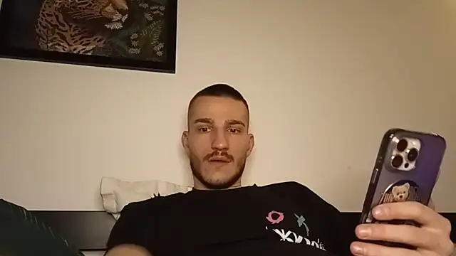 yoyoboy988 online show from 06-17-26, 08:10