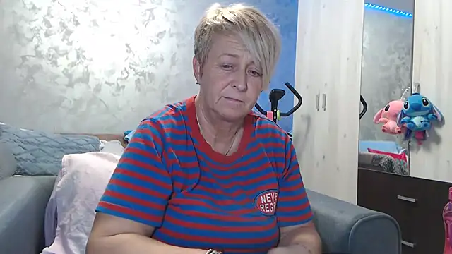 RosesandLillies online show from 03-02-26, 05:53