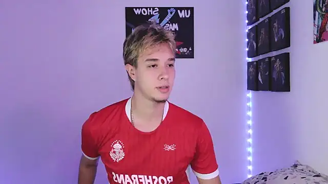 Snapshot of jack_walker190 chatting on 09-27-25, 04:17 jack walker190 online show from 09-27-25, 04:17