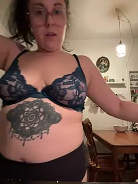 Rosiee69  online show from 03-18-25, 11:53