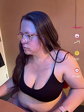 Snapshot of Conejta chatting on 06-03-26, 10:40 Conejta online show from 06-03-26, 10:40