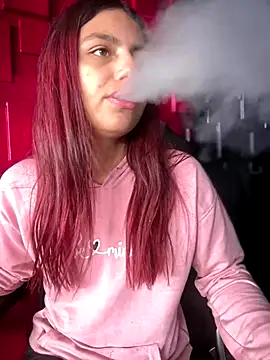 Snapshot of Emily-teen chatting on 12-15-25, 08:02 Emily-teen online show from 12-15-25, 08:02