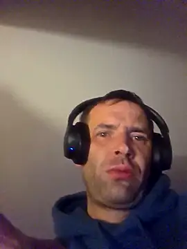 Nidge251 online show from 09-23-25, 04:59