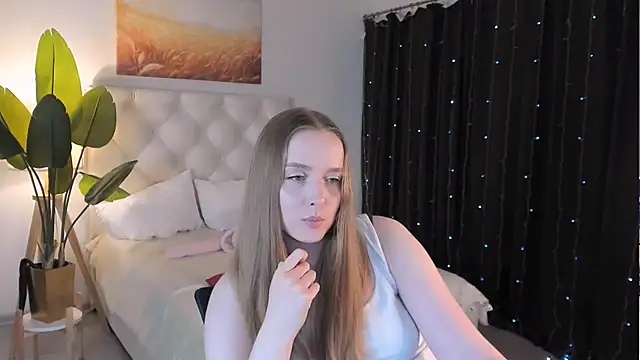 JenniferGraces online show from 06-11-26, 12:32