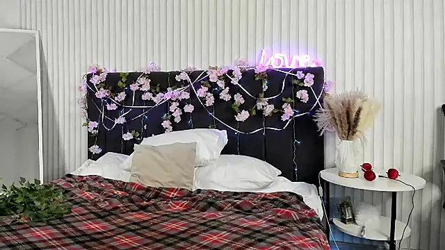 Snapshot of boozekirs_ chatting on 11-12-25, 03:07 boozekirs online show from 11-12-25, 03:07