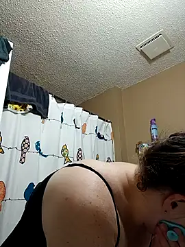 HTXBELLE online show from 09-25-25, 12:20