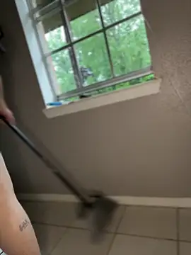 HTXBELLE online show from 04-12-26, 10:04