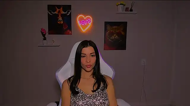 KetiWils online show from 03-10-25, 04:03