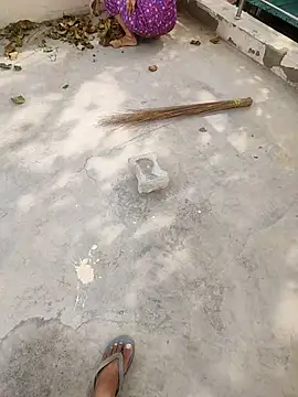 indian couple4 online show from 04-17-26, 03:31