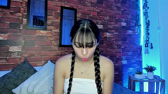 TANIA 06 online show from 09-14-25, 01:21